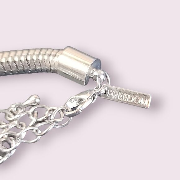 Vintage Freedom Silver Tone Statement Metal Bib Mesh Chain Necklace 20" - Picture 2 of 3